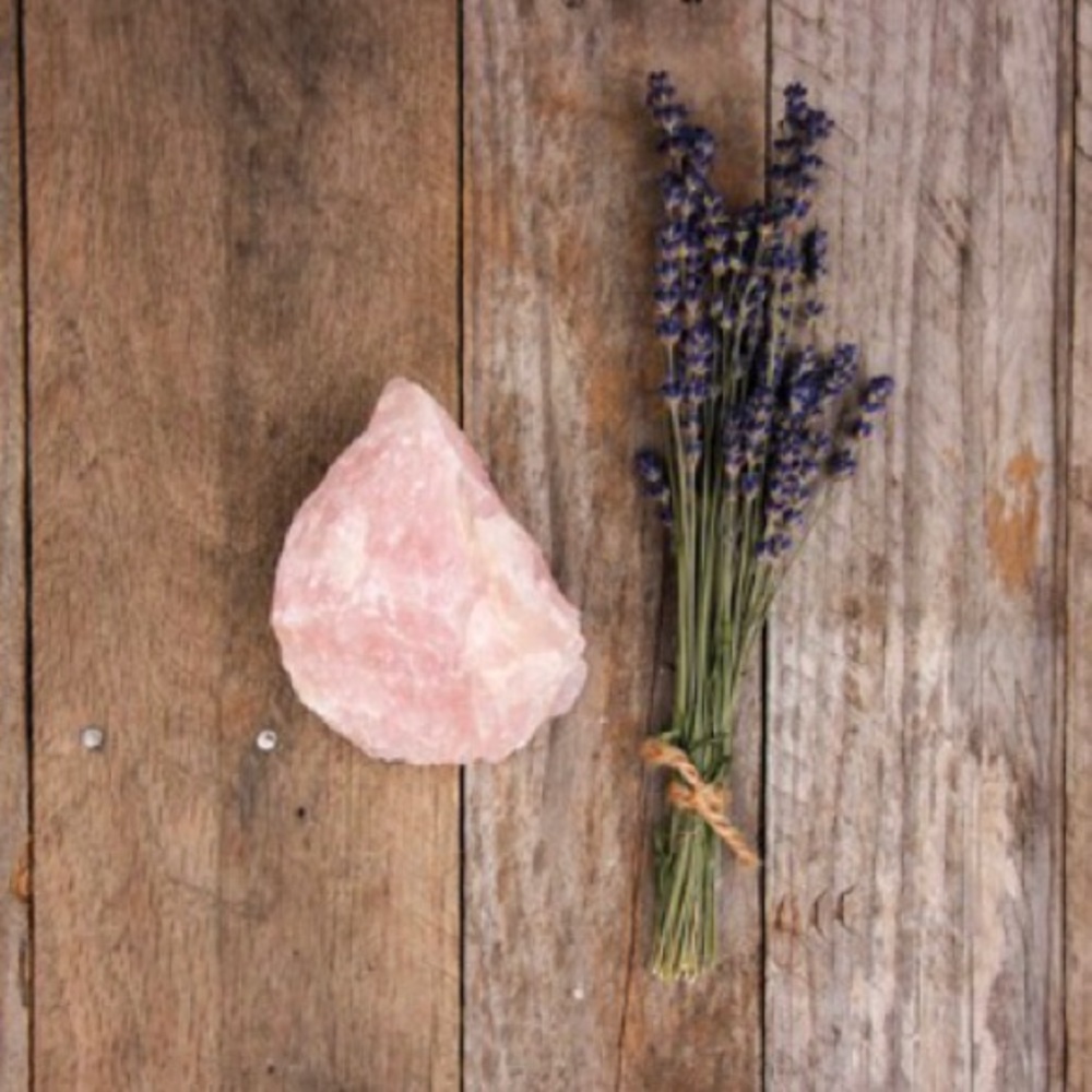 Hippie Naturals ® Inc. Large Rose Quartz Raw